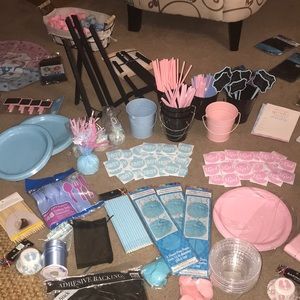 COPY - GENDER REVEAL party items 🍼👶🤰🎉